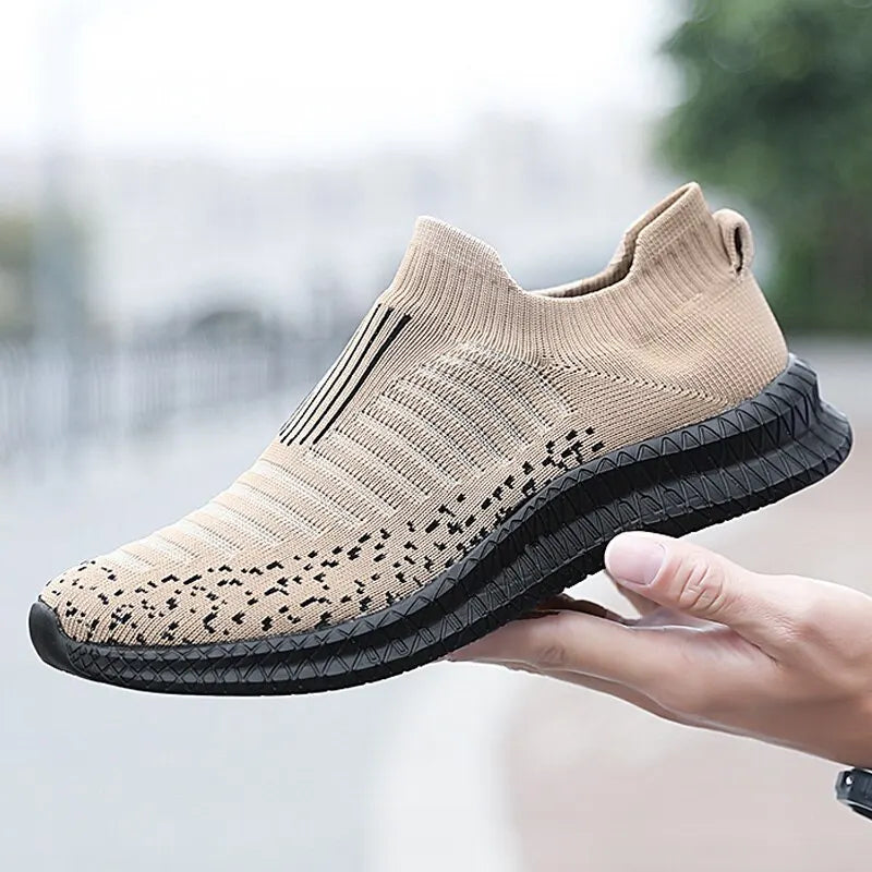 Men's Breathable Sneakers Comfortable Running Shoes Outdoor Slip-On Walking Sneakers Sock Jogging Shoes