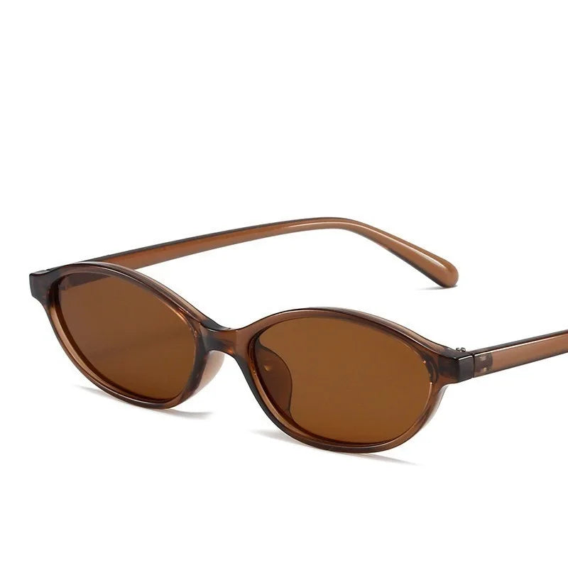 New Retro Oval Small Frame Fashionable Women's Glasses, Fashionable High-end Casual Street Photography Glasses