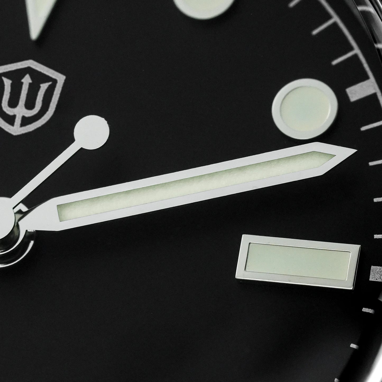 Watchdives WD7922 BB54 Watch VH31 Sweep Second Movement Sapphire Crystal 20bar Waterproof C3 Luminous 37mm Vintage Watches