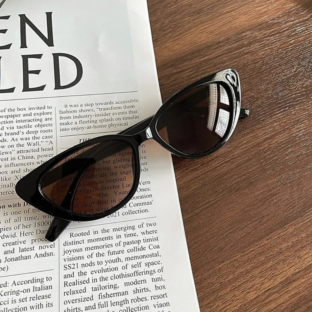 Korean Fashion Cat Eye Sunglasses Women Men Retro Style  Eyewear
