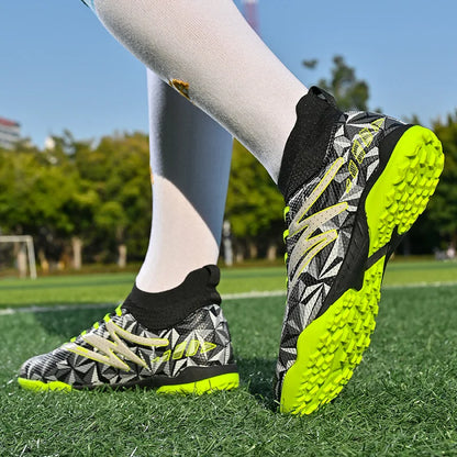 New Men Football Boots Breathable Sport Training Soccer Shoes Cleats Sport Outdoor TF Futsal Match Turf Grass Drop Shipping