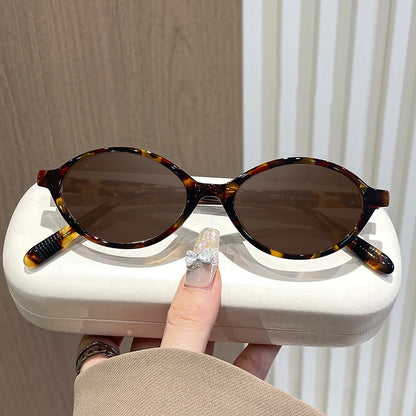 VICKY Simple Geometric Oval Small Frame Retro Design Women's Polarized Sunglasses UV Protection Customizable Prescription K9142