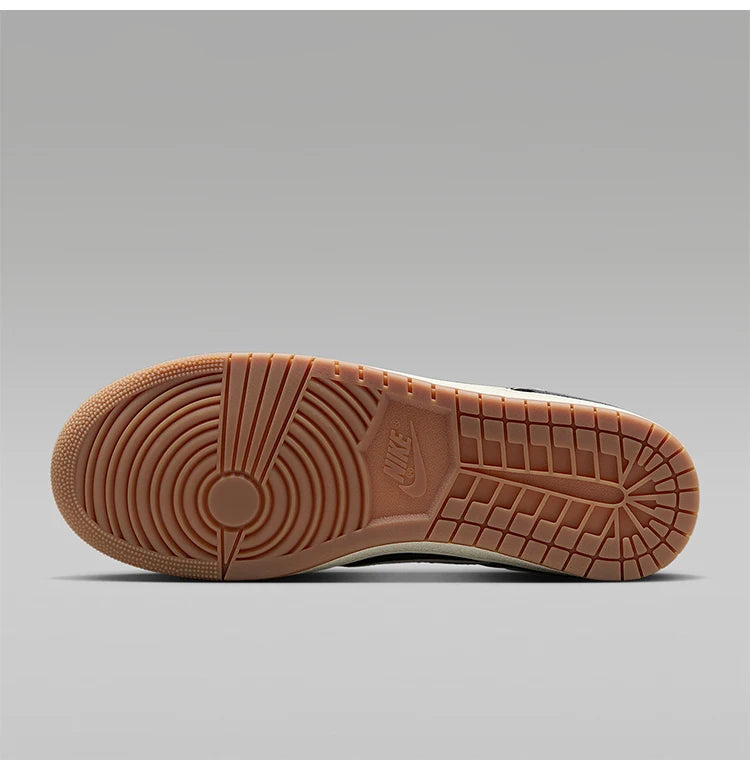 Nike Authentic JORDAN herresneakers med snørebånd, lavt skaft, åndbare og lette IM2055-001