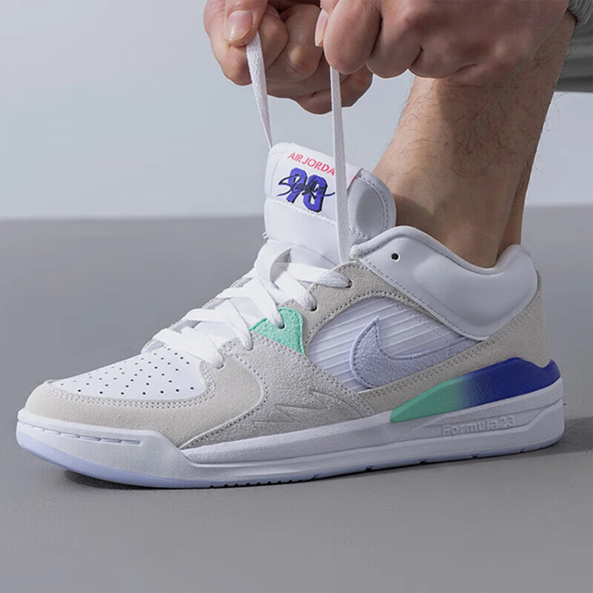 Nike – originálne nové pánske retro priedušné polstrované voľnočasové topánky HF5756-151