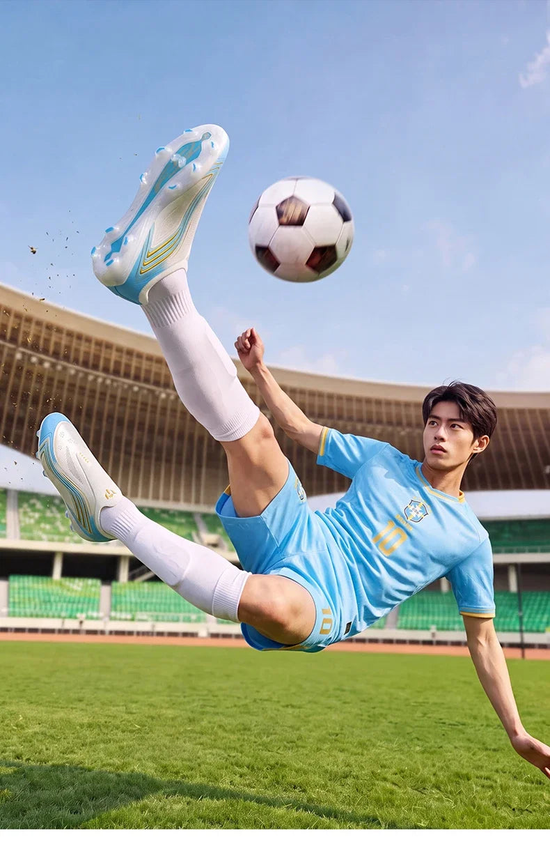 Nouvelles chaussures de football pour hommes, mi-hautes, de haute qualité, crampons pour terrain en gazon, baskets antidérapantes pour intérieur, très vendues, pour matchs en extérieur