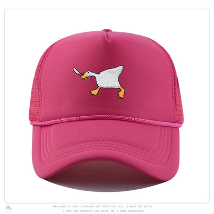Embroidered baseball cap with goose pattern for men and women, casual and fashionable city style duckbill cap