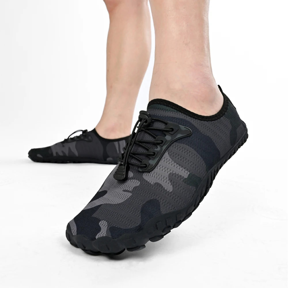 Oiaano platūs barefoot tipo juodi batai vyrams, moterims ir unisex – sportiniai vandens bateliai paplūdimiui, minkštu padu, lengvi ir kvėpuojantys