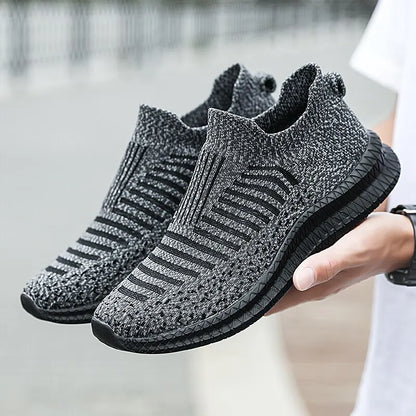 Men's Breathable Sneakers Comfortable Running Shoes Outdoor Slip-On Walking Sneakers Sock Jogging Shoes