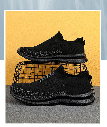 Men's Breathable Sneakers Comfortable Running Shoes Outdoor Slip-On Walking Sneakers Sock Jogging Shoes