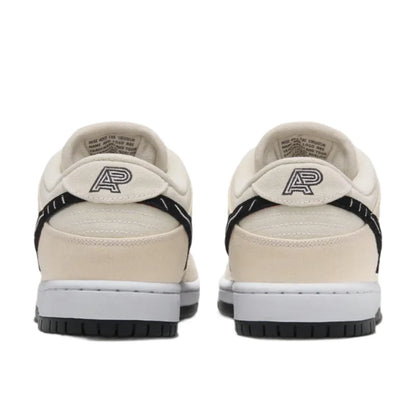 Nike Dunk SB: zapatillas elegantes, minimalistas, modernas, ligeras y versátiles para un uso diario cómodo y desplazamientos FD2627-200