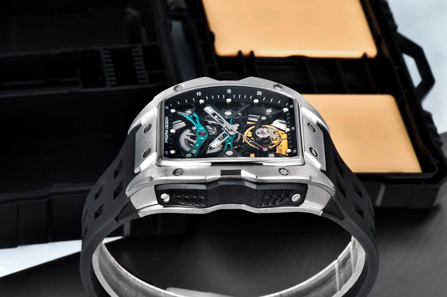 NEW PAGANI DESIGN PDYS018 Automatic Mechanical Wristwatch Fashion Casual Skeleton Sapphire Stainless Steel Watch for Men
