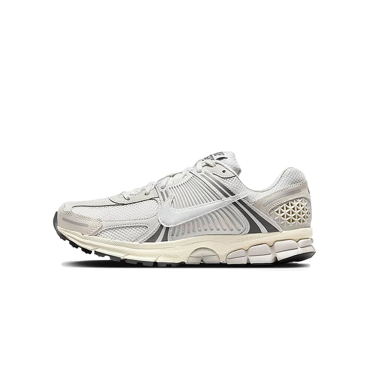 Nike Zoom Vomero 5 Comfort Classic Hengittävät Tukevat Matalan vartalon vapaa-ajan harjoittelu- ja kaupunkijuoksukengät Unisex HJ7247-099
