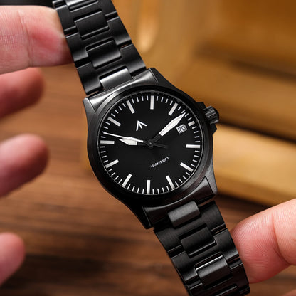 MILITADO ML18 Quartz PVD 316L Steel Sapphire VH31 Sweep Second Movement Sapphire BGW9 Lume 100M Waterproof Men Wristwatch