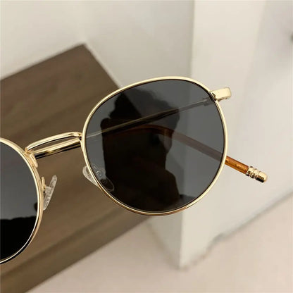 Fashion Women Men Sunglases Round Sun Glasses Women's Metal Frame Eyewear Men Fishing Glasses Hip Hop Metal Frame UV400 Shades
