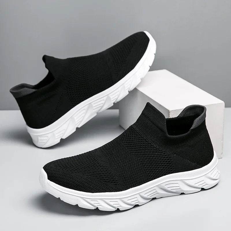 Breathable Men's Casual Shoes Lightweight Vulcanized Outdoor Platform Loafers Soft Mesh Flats Non-slip Sneakers