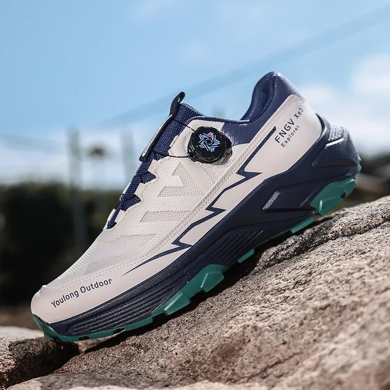 Sneakers til mænd, casual udendørssko, skridsikre, stødabsorberende og alsidige offroad-vandresko med komfortabel, blød sål til løb for mænd