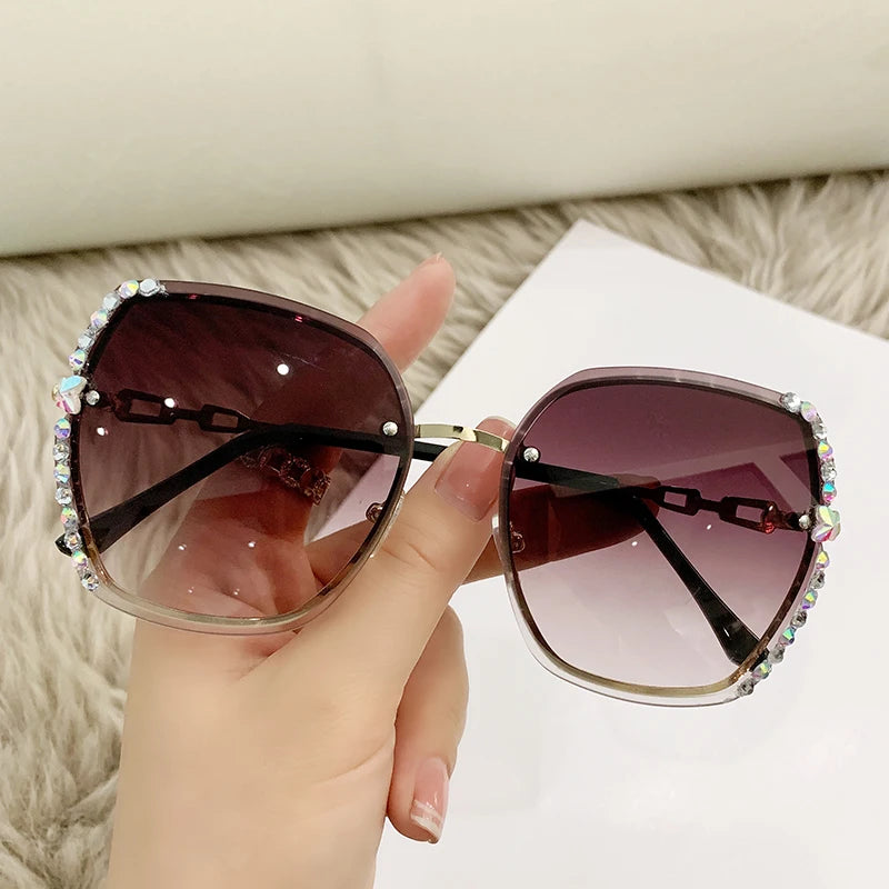 Rhinestone Decor Rimless Fashion Sunglasses For Women Men Casual Gradient Glasses For Summer Beach Party UV400