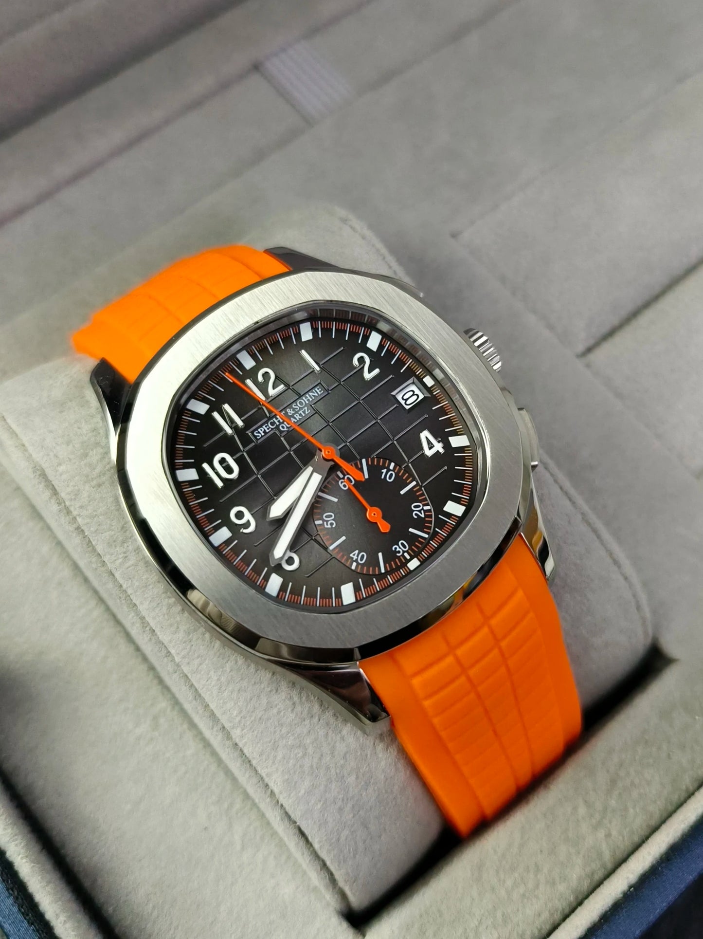 2026 New Specht&Sohne Men's Watches Quartz Watch Top Brand Luxury Chronograph Sport Rubber Luminous 5Bar Waterproof Men's Watch