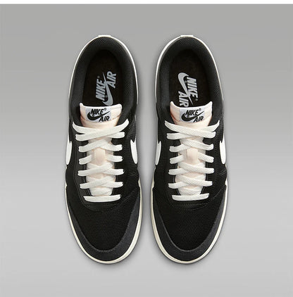 Nike Authentic JORDAN herresneakers med snørebånd, lavt skaft, åndbare og lette IM2055-001