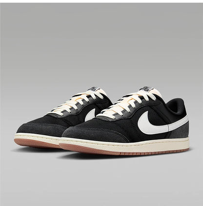 Nike Authentic JORDAN herresneakers med snørebånd, lavt skaft, åndbare og lette IM2055-001