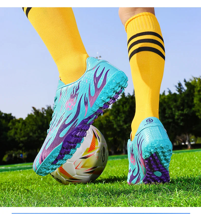 Professional Children's Football Shoes Outdoor Soccer Shoes Kids Futsal Sneakers Lightweight Non-slip Child Soccer Cleats Boys