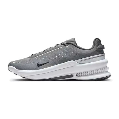 Nike Air Zoom Upturn SC – pohodlné a univerzálne polstrované protisklzové odolné nízke turistické topánky, čierne, IB2746-004