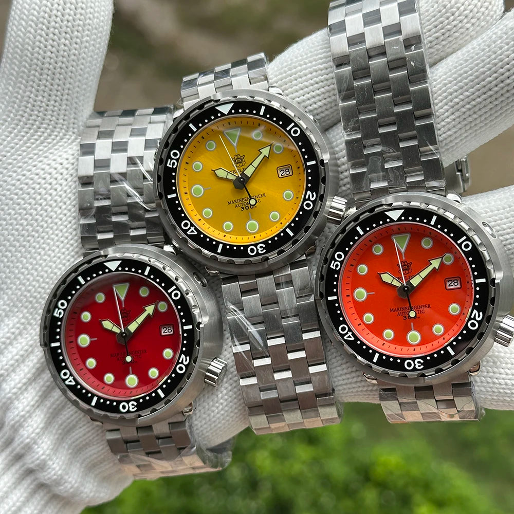 STEELDIVE Popular SD1975 47.5MM Case Red Dial 300M Waterproof AR Sapphire Glass Tuna Dive Men's NH35 Automatic Watches for You