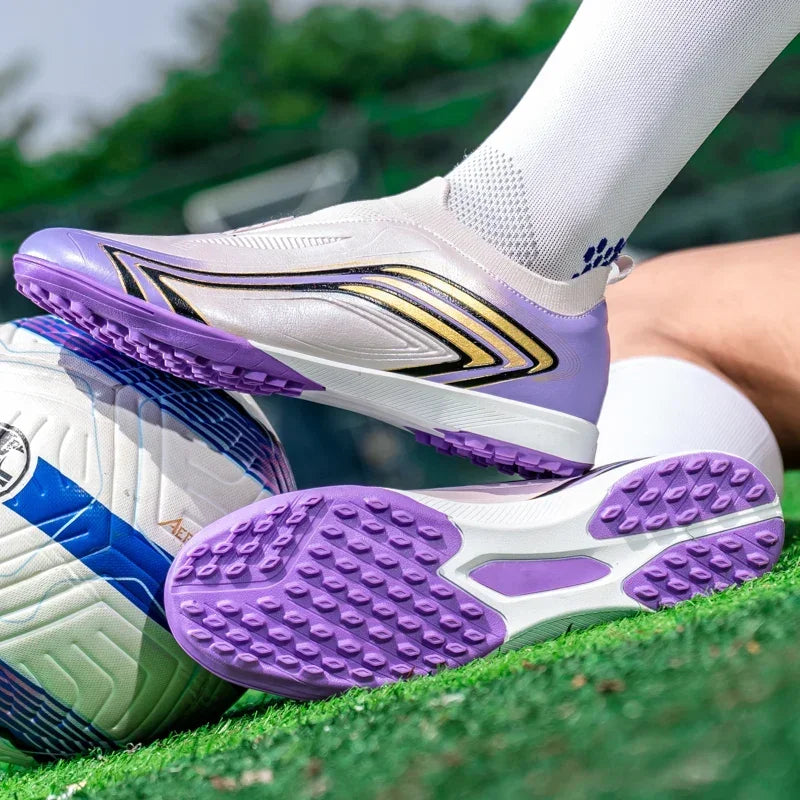Nouvelles chaussures de football pour hommes, baskets de match, chaussures de futsal antidérapantes, crampons pour terrain en herbe, chaussures de football d'intérieur, légères, de haute qualité, pour l'extérieur