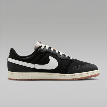 Nike Authentic JORDAN herresneakers med snørebånd, lavt skaft, åndbare og lette IM2055-001