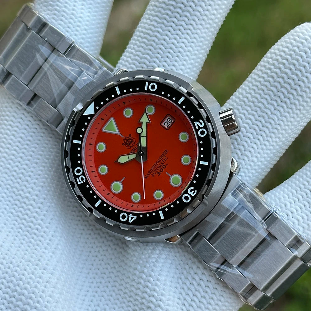 STEELDIVE Popular SD1975 47.5MM Case Red Dial 300M Waterproof AR Sapphire Glass Tuna Dive Men's NH35 Automatic Watches for You