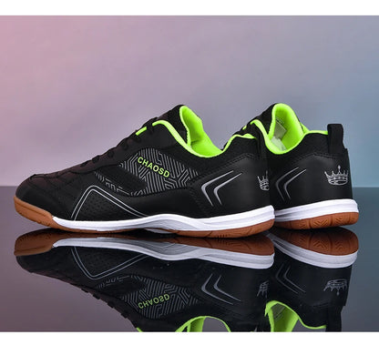 Crampons de football professionnels pour hommes, antidérapants, pour entraînement de Futsal, résistants à l'usure, ultralégers, pour l'extérieur et l'intérieur, baskets unisexes