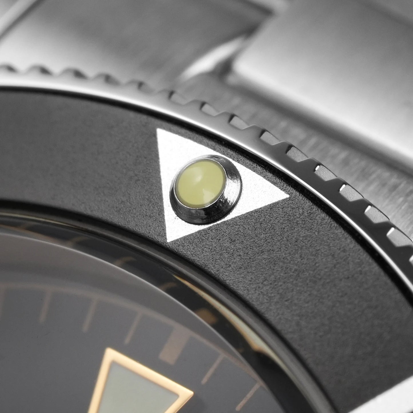 Watchdives WD7922 BB54 Watch VH31 Sweep Second Movement Sapphire Crystal 20bar Waterproof C3 Luminous 37mm Vintage Watches