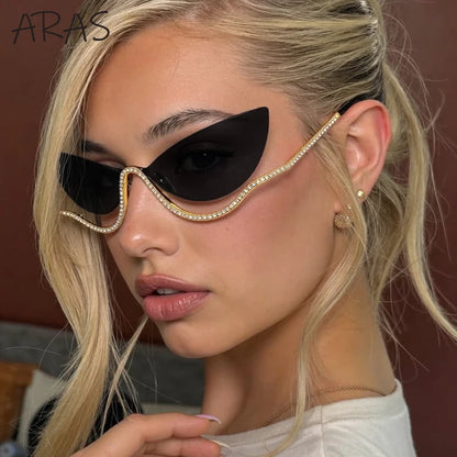 Sexy Cat Eye Rimless Sunglasses Women 2026 Luxury Brand Trendy Rhinestone Sun Glasses Punk Metal Frame Eyewear Outdoor Shades
