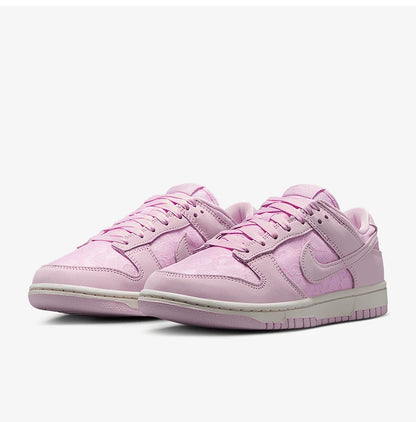 Nike Authentic Dunk Low Women's Retro Sneakers HJ5870-600