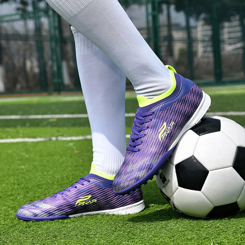 Uudet miesten korkealaatuiset jalkapallokengät, nappulakengät otteluihin, sisäkäyttöön, suosittuihin ulkopeleihin, nurmelle, korkeavartiset futsal-luistamattomat sneakerit