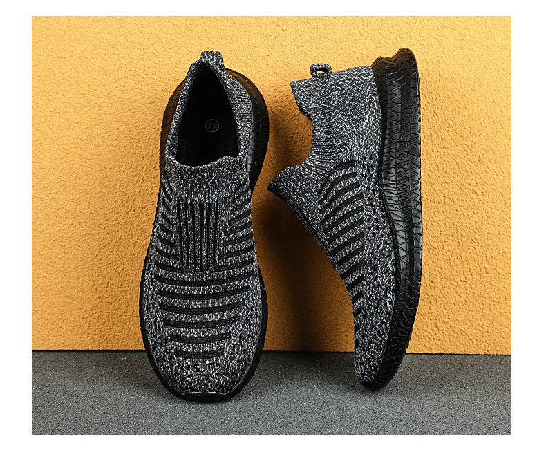 Men's Breathable Sneakers Comfortable Running Shoes Outdoor Slip-On Walking Sneakers Sock Jogging Shoes