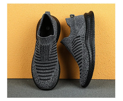 Men's Breathable Sneakers Comfortable Running Shoes Outdoor Slip-On Walking Sneakers Sock Jogging Shoes