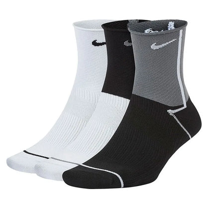 Originálne unisexové športové ponožky NIKE W NK EVRY PLUS LTWT ANKLE -3PR