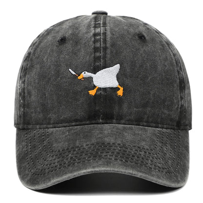 Embroidered baseball cap with goose pattern for men and women, casual and fashionable city style duckbill cap