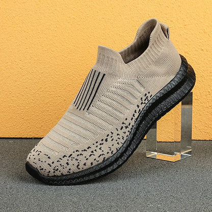 Men's Breathable Sneakers Comfortable Running Shoes Outdoor Slip-On Walking Sneakers Sock Jogging Shoes