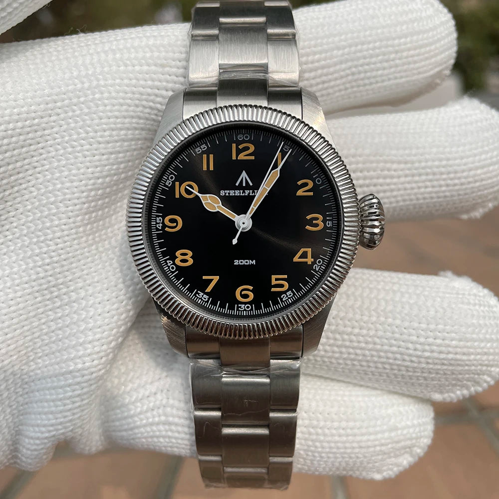 STEELFLIER SF741 VH31 Movement Synthetic Sapphire Mirror Quartz Watch Onion Screw-in Crown 200-meter Waterproof Men's Watch