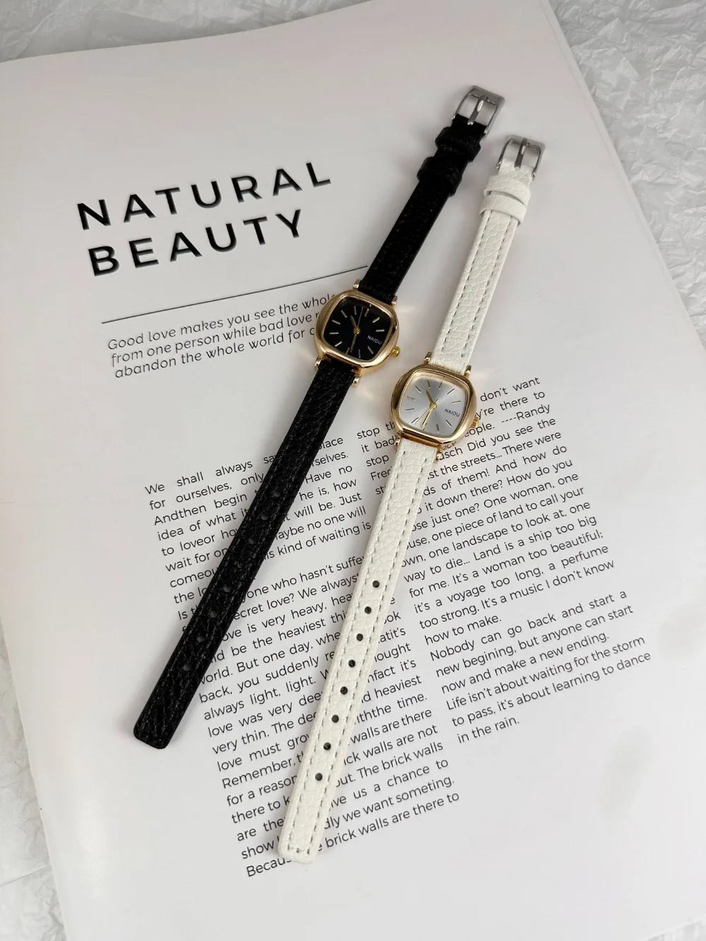 Hot Sale Women Watch Simple Small Dial Quartz Watches Luxury Ladies Gift Wristwatch Fashion Student Leather Strap Clock Relógio