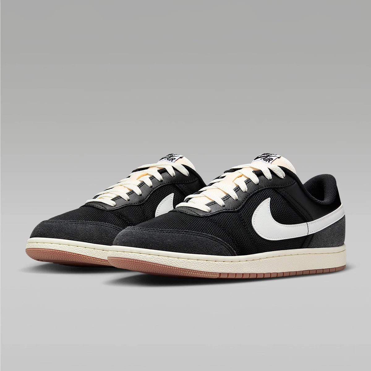 Nike Authentic JORDAN herresneakers med snørebånd, lavt skaft, åndbare og lette IM2055-001