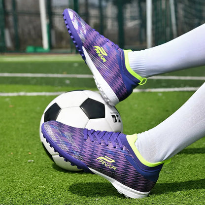 Uudet miesten korkealaatuiset jalkapallokengät, nappulakengät otteluihin, sisäkäyttöön, suosittuihin ulkopeleihin, nurmelle, korkeavartiset futsal-luistamattomat sneakerit