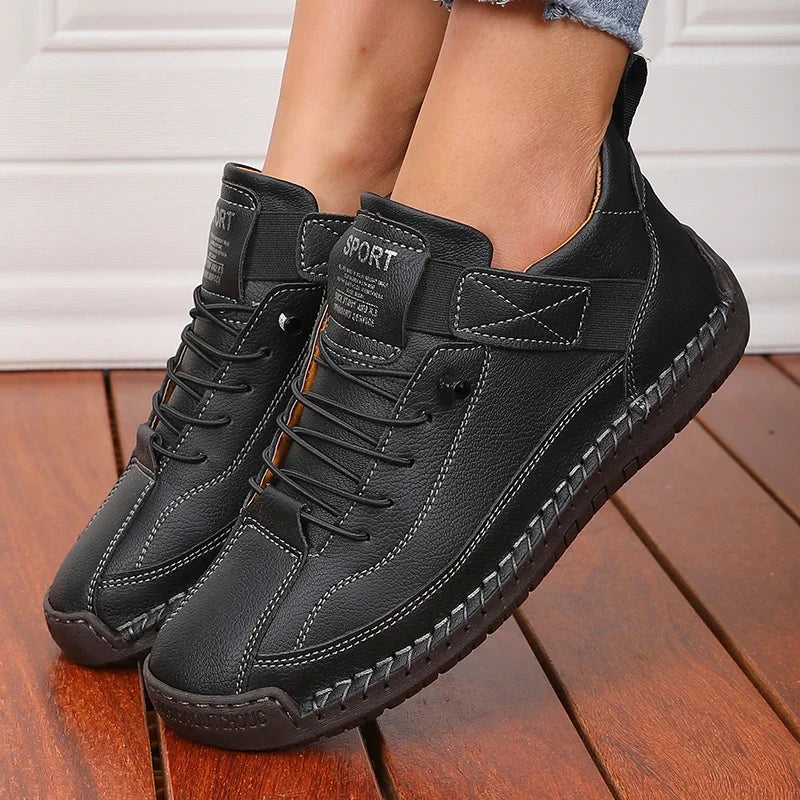 Handmade Leather Women’s Loafers Casual Comfortable Soft-Soled High-Quality Motorcycle Boots Fashionable British Tennis Nude Boots