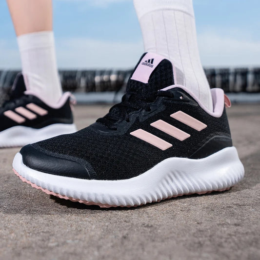 Chaussures de sport pour femmes Adidas, modèle original, légères, respirantes, idéales pour l’entraînement physique, avec amorti, pour la course à pied, modèle Id0352-4.