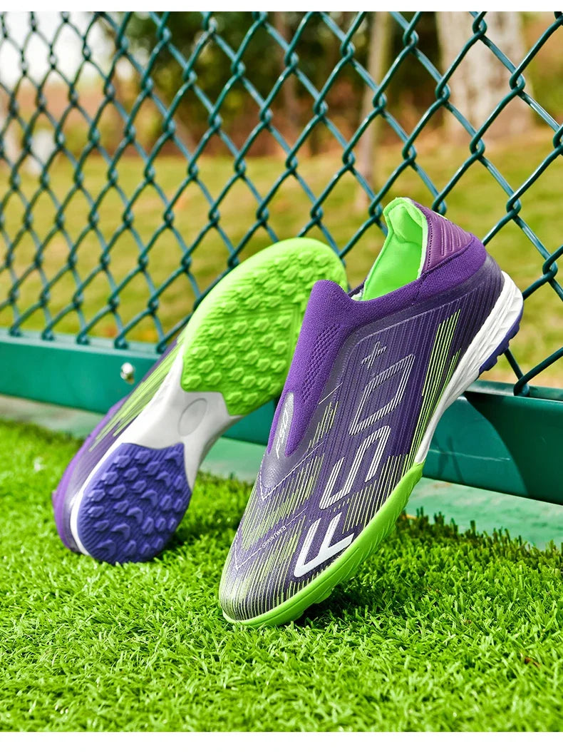 Nouvelles chaussures de football pour hommes, chaussures de futsal d'intérieur antidérapantes, crampons de match de haute qualité, chaussures de football, baskets, chaussures montantes pour terrain gazonné et extérieur