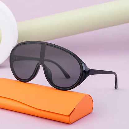 Trendy Oversized One Piece Sunglasses Women Men 2026 Luxury Brand Designer Sun Glasses Fashion Shield Shades Big Frame Eyewear