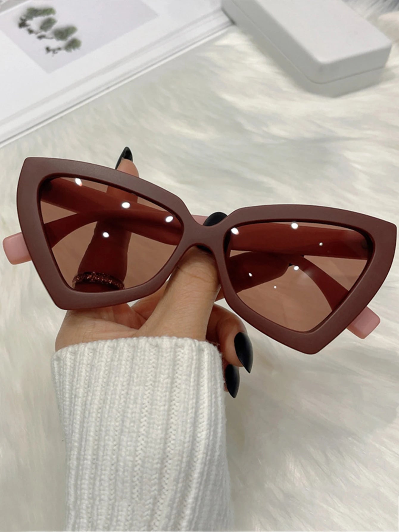 New Vintage Triangle Polygon Sunglasses Women Men Vintage Glasses Retro Cat Eye Sun Glasses Female Male Eyewear Eye Glasses