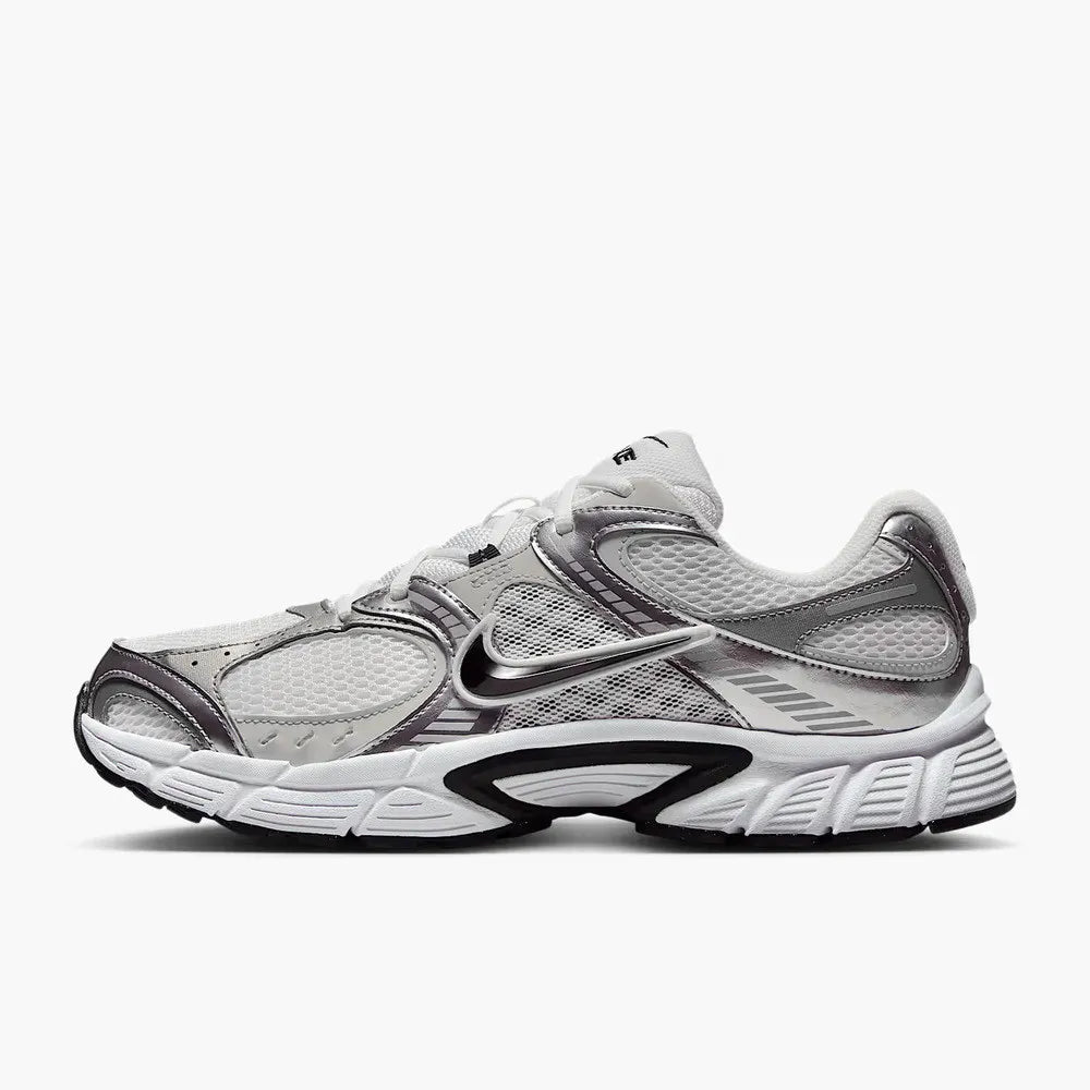 Nike V5 RNR Fashionable and Versatile Anti-Slip Durable Classic Sports Casual Shoes HJ5228-104